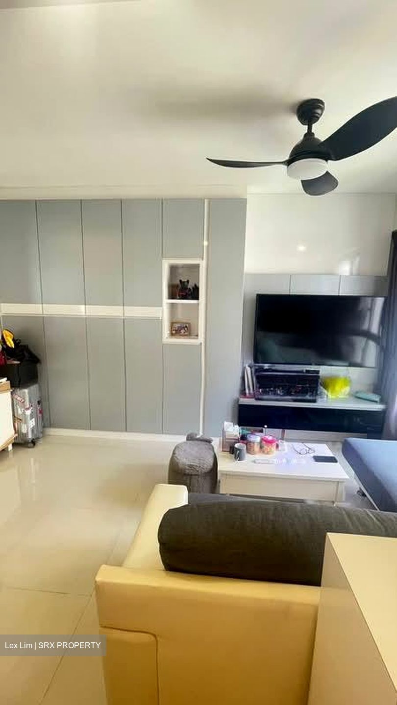 Sumang Walk (Punggol),  #597723331